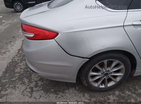 3FA6P0H75HR162974 2017 FORD FUSION Серебряный 