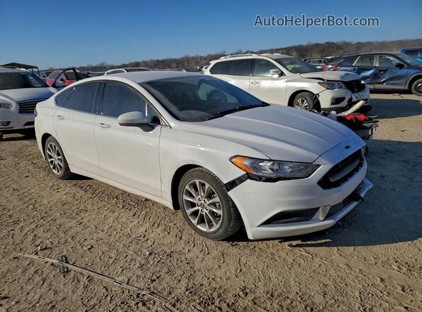 3FA6P0H75HR356033 2017 FORD FUSION White Front right