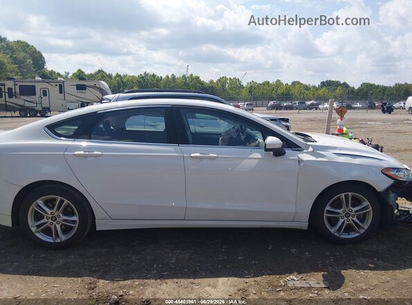 3FA6P0H75JR266337 2018 FORD FUSION Белый Панорамный вид салона 360°