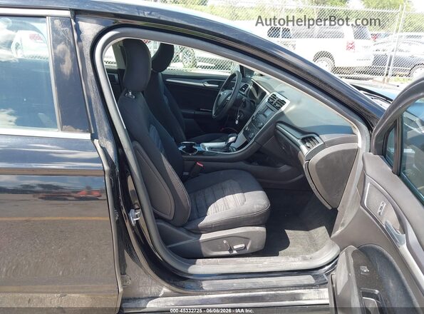 3FA6P0H76GR176087 2016 FORD FUSION Черный Вид салона спереди