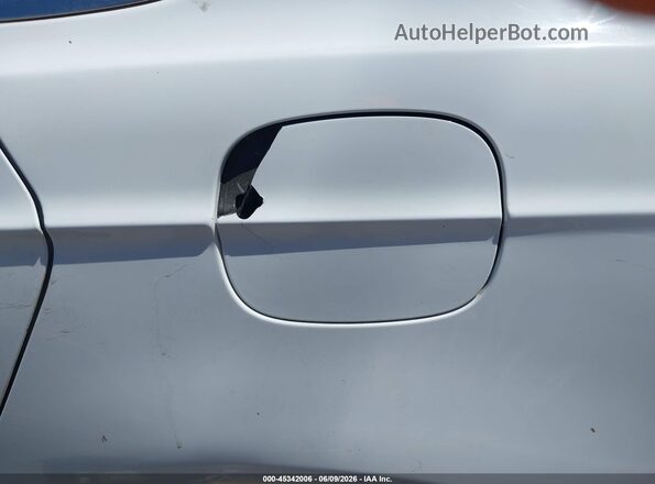 3FA6P0H76GR328952 2016 FORD FUSION White Widok wnętrza z tyłu