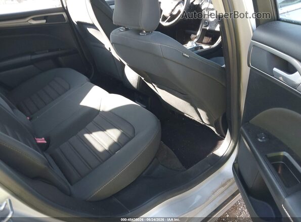 3FA6P0H76HR359247 2017 FORD FUSION Silver VIN კოდის სტიკერის ხედი