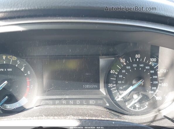 3FA6P0H76HR359247 2017 FORD FUSION Silver სალონის 360-გრადუსიანი ხედი