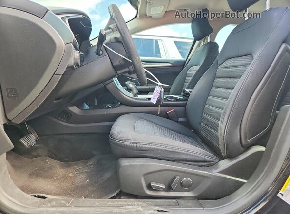 3FA6P0H79GR239084 2016 FORD FUSION Black Front interior view