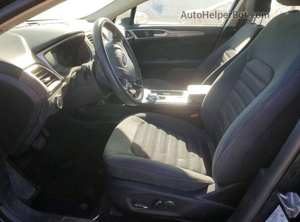 3FA6P0H79JR131300 2018 FORD FUSION Black Front interior view