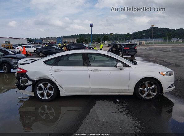 3FA6P0H7XGR286642 2016 FORD FUSION Белый Панорамный вид салона 360°