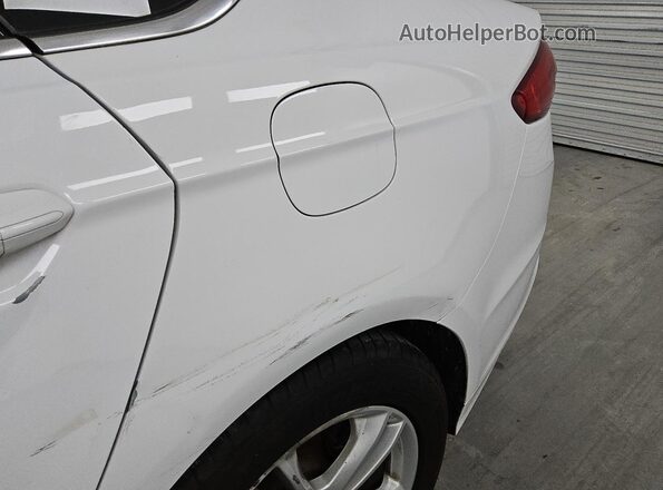 3FA6P0HD0JR180116 2018 FORD FUSION White 