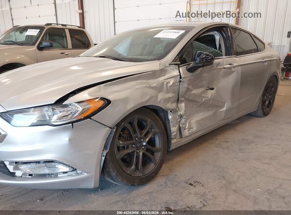 3FA6P0HD0JR191133 2018 FORD FUSION Серебряный Вид спереди