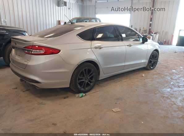 3FA6P0HD0JR191133 2018 FORD FUSION Серебряный Задняя правая четверть