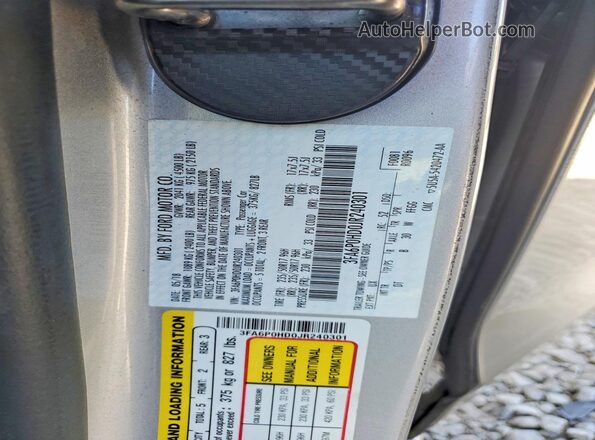 3FA6P0HD0JR240301 2018 FORD FUSION Silver Engine compartment view