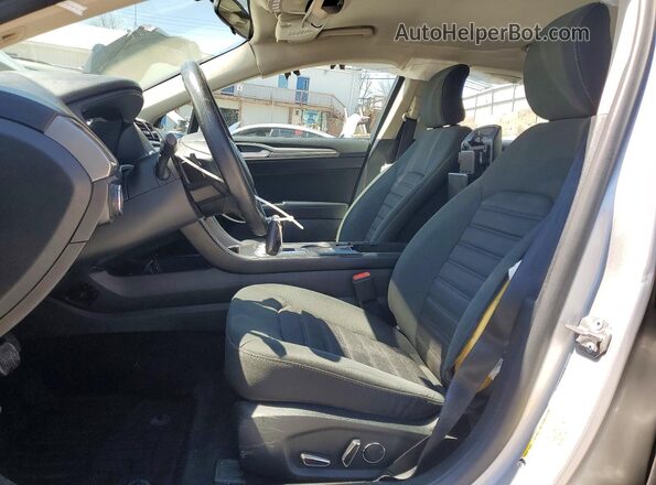 3FA6P0HD0JR262038 2018 FORD FUSION Silver Սալոնի դիմացի տեսք