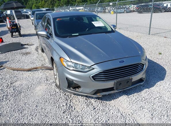 3FA6P0HD0LR169216 2020 FORD FUSION Серебряный Вид спереди