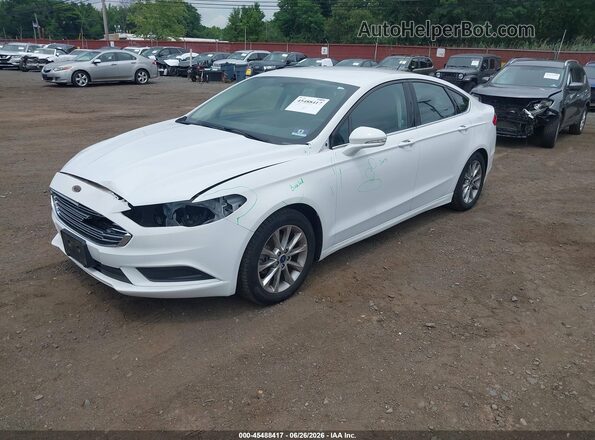 3FA6P0HD1HR371649 2017 FORD FUSION White Front left
