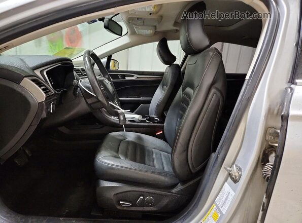 3FA6P0HD2GR302774 2016 FORD FUSION Silver Vista interior delantera