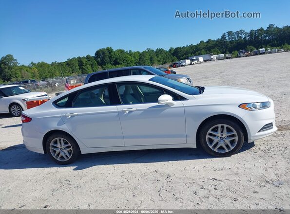 3FA6P0HD2GR308297 2016 FORD FUSION White Rear interior view
