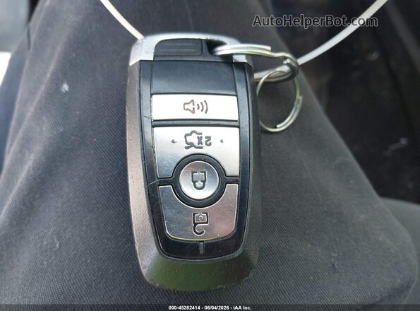 3FA6P0HD2JR159963 2018 FORD FUSION Gray Widok deski rozdzielczej