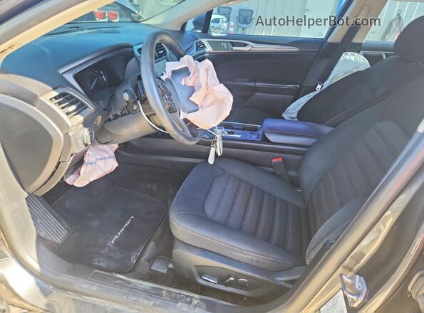 3FA6P0HD2JR255818 2018 FORD FUSION Gray Front interior view