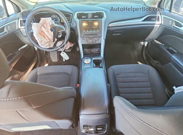 3FA6P0HD2JR255818 2018 FORD FUSION Gray Dashboard view