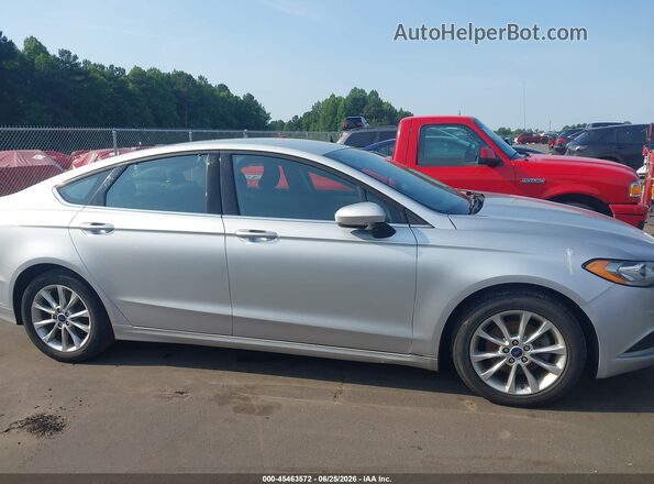 3FA6P0HD3HR107171 2017 FORD FUSION Серебряный Вид задней части салона