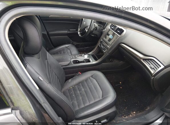 3FA6P0HD3HR129381 2017 FORD FUSION Gray Вид салону спереду