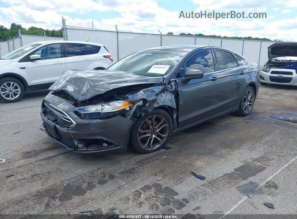 3FA6P0HD3HR254767 2017 FORD FUSION Gray Vista tres cuartos delantera izquierda