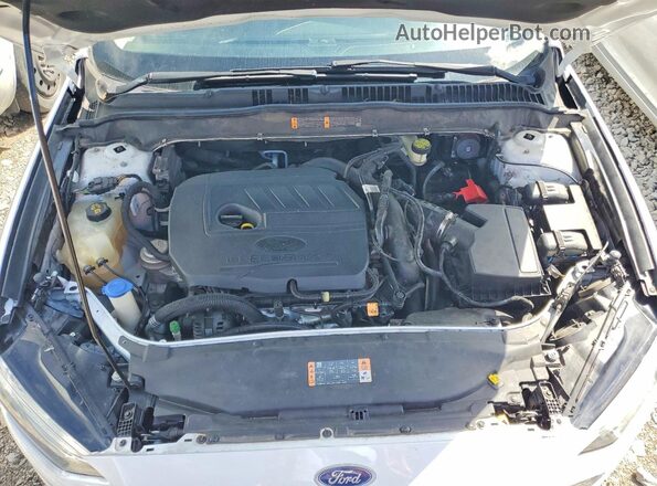 3FA6P0HD3JR185553 2018 FORD FUSION White Вид задньої частини салону