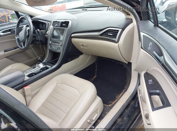 3FA6P0HD3JR217000 2018 FORD FUSION Black Front interior view
