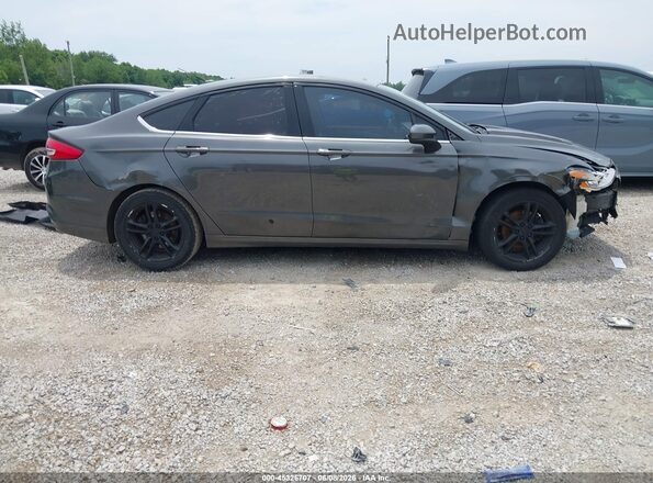 3FA6P0HD3JR239546 2018 FORD FUSION Gray 360 interior view