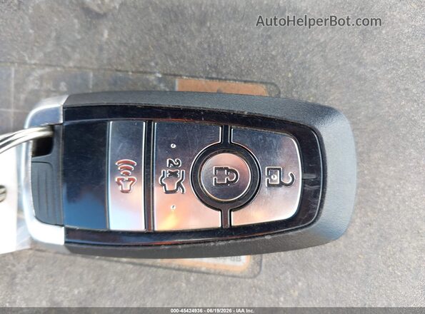 3FA6P0HD3JR275768 2018 FORD FUSION Blue Dashboard view