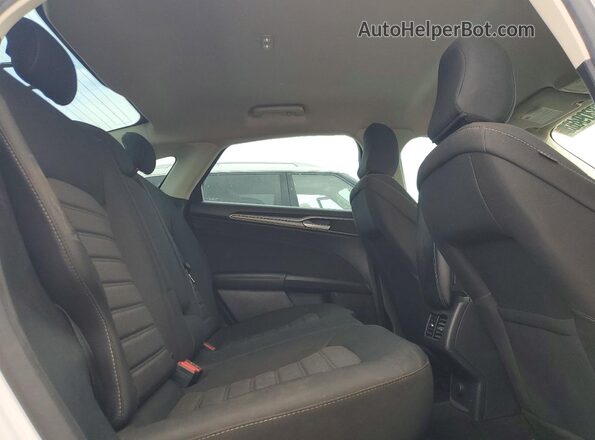 3FA6P0HD3LR167931 2020 FORD FUSION White Widok tylnych siedzeń