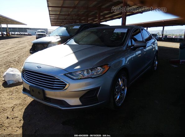 3FA6P0HD3LR231045 2020 FORD FUSION Silver Vista tres cuartos delantera izquierda