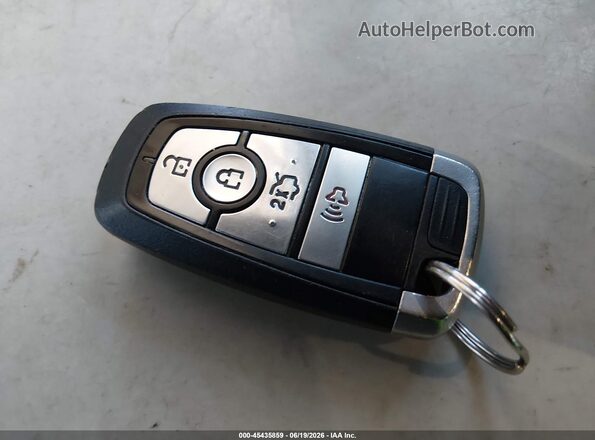 3FA6P0HD3LR231045 2020 FORD FUSION Silver Vista del salpicadero