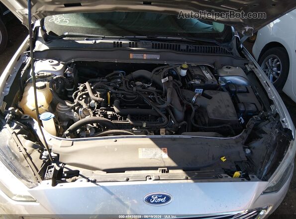 3FA6P0HD3LR231045 2020 FORD FUSION Silver Vista trasera