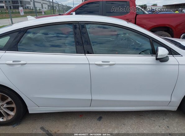3FA6P0HD3LR251747 2020 FORD FUSION White Rear interior view