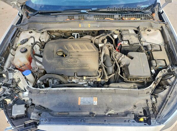 3FA6P0HD4JR213134 2018 FORD FUSION White Vista interior trasera