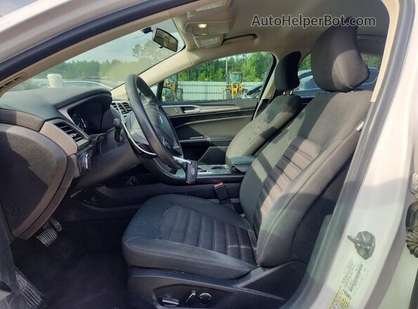 3FA6P0HD4JR213134 2018 FORD FUSION White Vista interior delantera