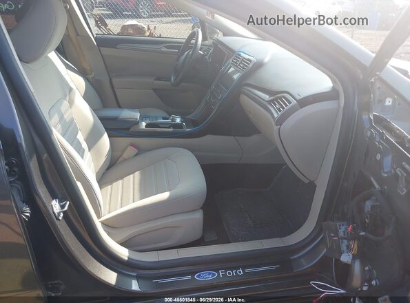 3FA6P0HD4LR217249 2020 FORD FUSION Gray Widok wnętrza z przodu