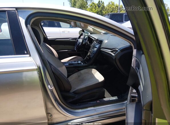 3FA6P0HD4LR222869 2020 FORD FUSION Серебряный Вид салона спереди