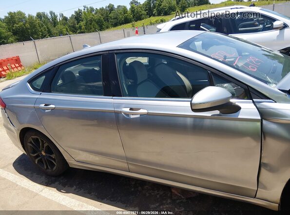 3FA6P0HD4LR222869 2020 FORD FUSION Серебряный Вид задней части салона