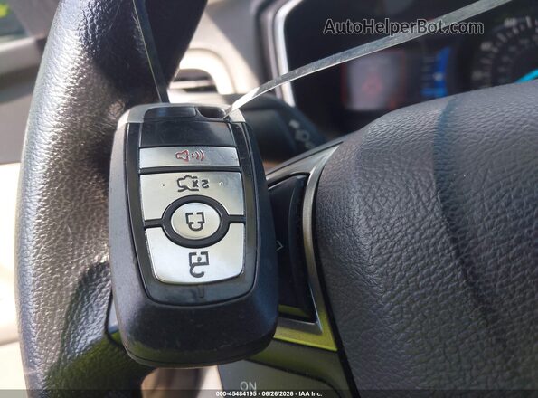 3FA6P0HD5HR244595 2017 FORD FUSION Gray Vista del salpicadero