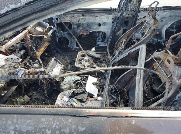 3FA6P0HD5JR205124 2018 FORD FUSION Бордовый Вид салона спереди