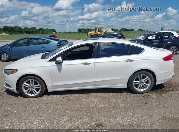 3FA6P0HD5JR210923 2018 FORD FUSION White Սալոնի 360 աստիճան տեսք