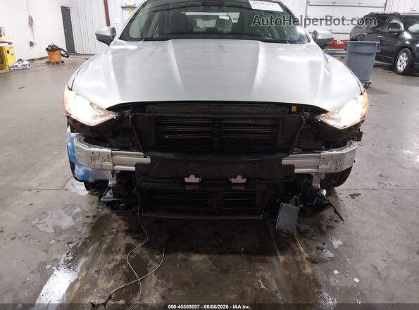 3FA6P0HD5LR220144 2020 FORD FUSION Серый Вид спереди