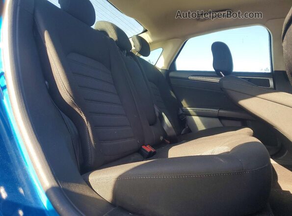 3FA6P0HD5LR261888 2020 FORD FUSION Blue Rear seats view