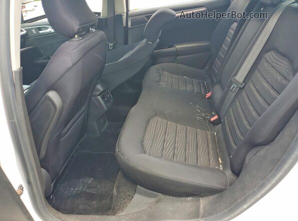 3FA6P0HD6GR379731 2016 FORD FUSION White Rear seats view