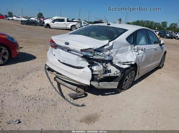 3FA6P0HD6HR229958 2017 FORD FUSION White Tył prawy