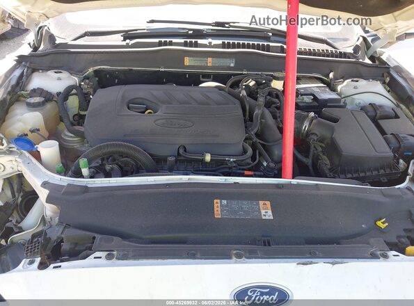 3FA6P0HD6HR229958 2017 FORD FUSION White Widok z tyłu
