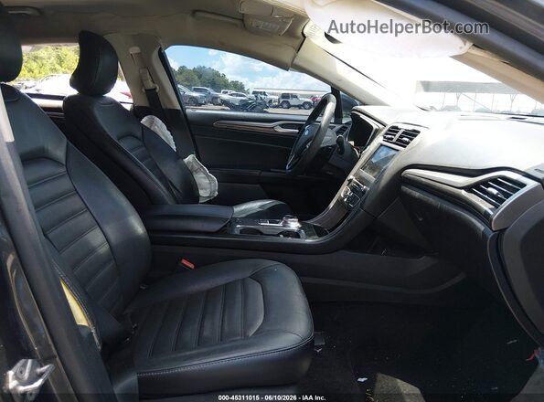 3FA6P0HD6HR272597 2017 FORD FUSION Gray Vista interior delantera