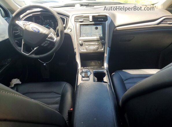 3FA6P0HD7HR122028 2017 FORD FUSION Silver 
