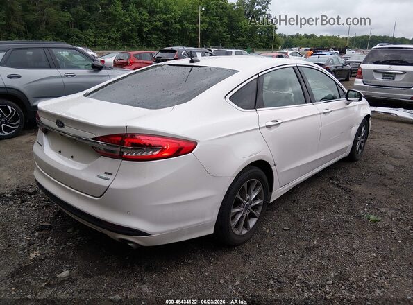 3FA6P0HD7HR175974 2017 FORD FUSION White Trasero derecho